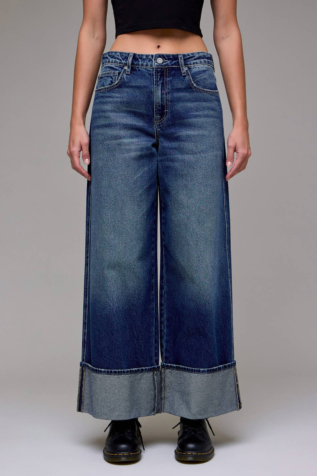 Hidden Hem Wide Leg Jean