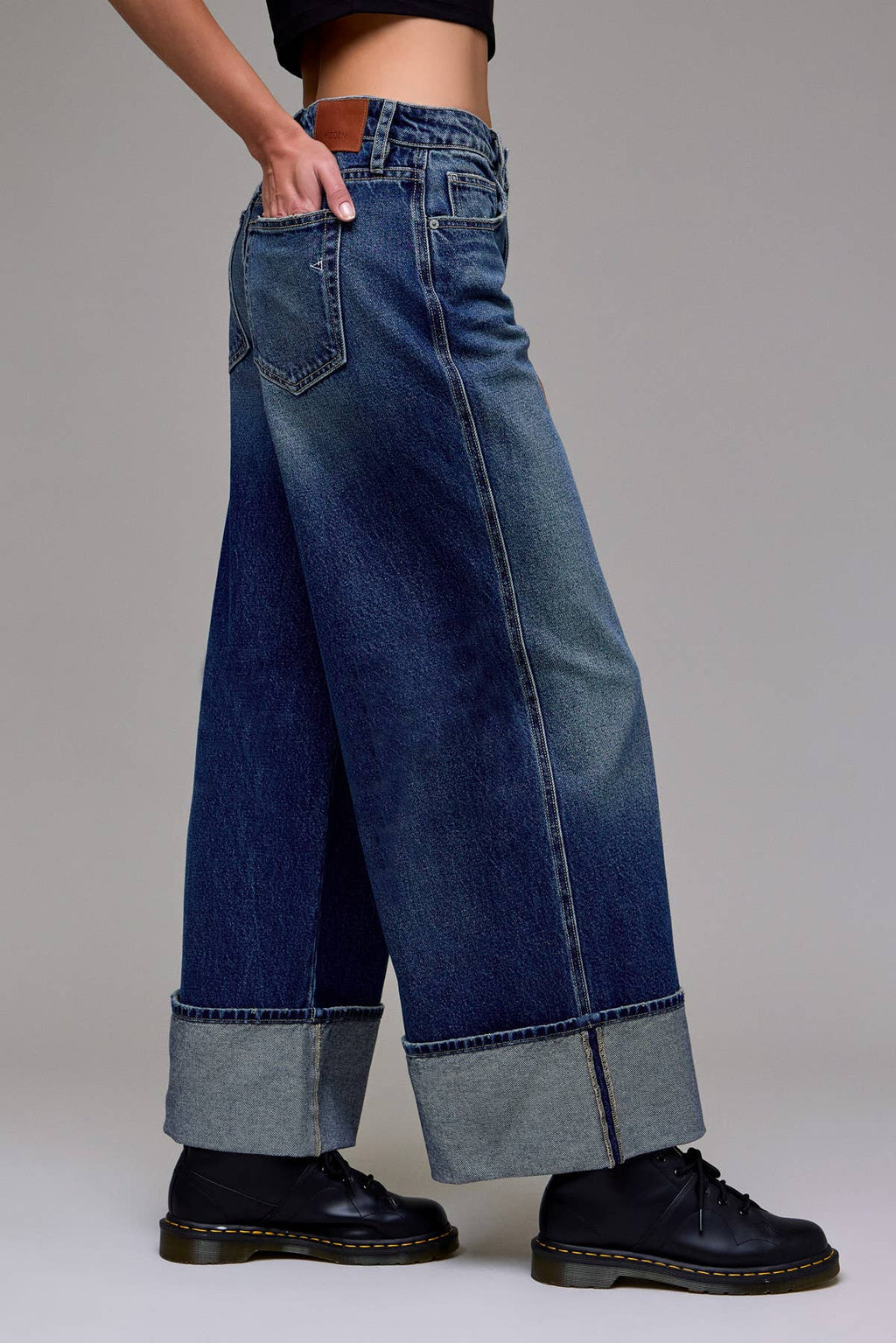 Hidden Hem Wide Leg Jean