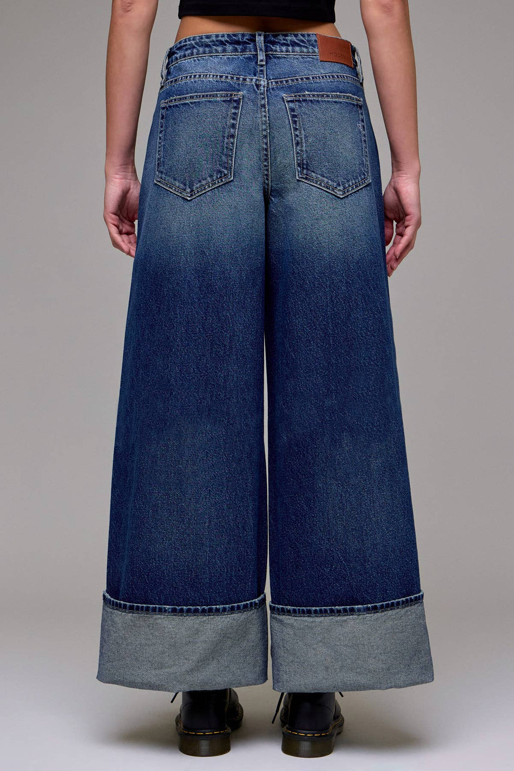 Hidden Hem Wide Leg Jean