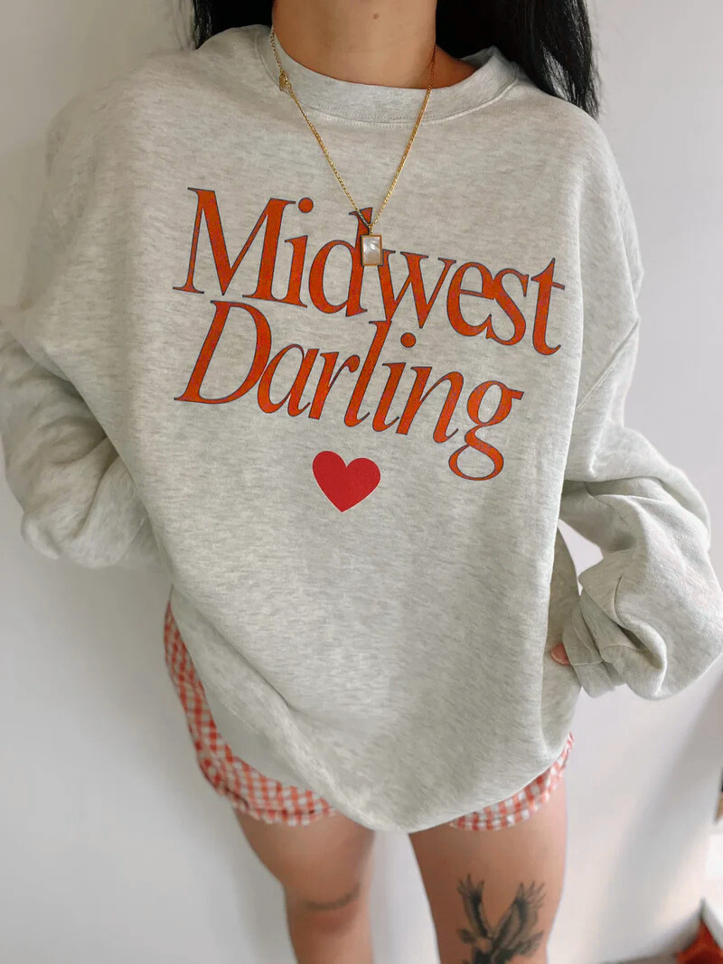 Midwest Darling Graphic Sweatshirt